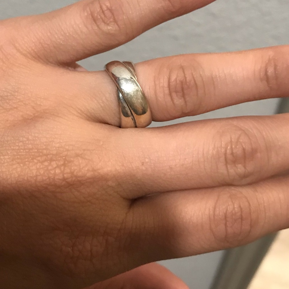 James Avery Endless Love Ring Size 5.5-6